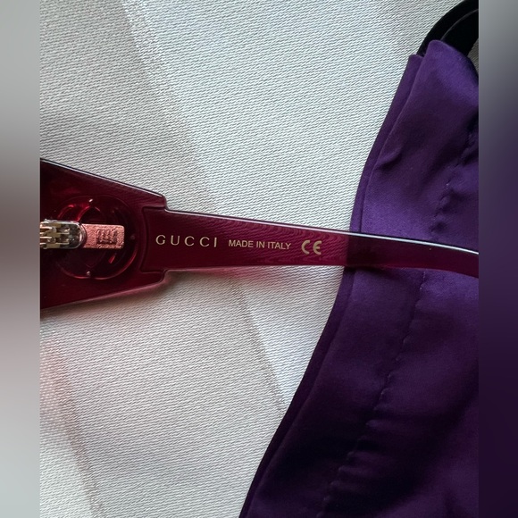 NEW $505 GUCCI SUNGLASSES. Oversized. Color: burgundy. No scratches. STUNNING - Picture 10 of 14